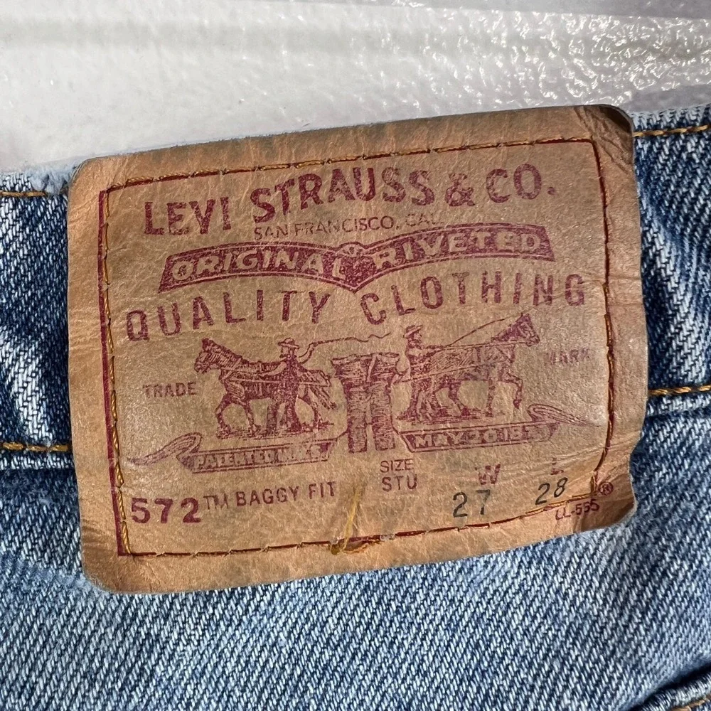 Vintage 90's‎ Levi's 572 Orange Tab Baggy Jeans Made in USA Mens 27x28